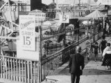 Rummelplatz at Coney Island, with Sign For Ticket For 5 Rides For 15 Cents Premium fotografisk trykk av Block