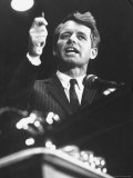 Senator Robert F. Kennedy Speaking at the University of Mississippi Photographie par Francis Miller