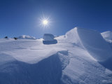 A Landscape of Snow Patterns Shaped by Strong Winds Photographie par Paul Nicklen