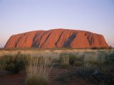 Ayers Rock in the Twilight Photographie par Richard Nowitz