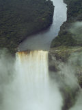 An Aerial View of Kaitur Falls, in Guyana Photographie