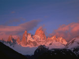 View of Cerro Fitzroy (Center) at Twilight Photographie par Bobby Model