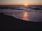 Sunset over Chincoteague, Virginia Photographie par Medford Taylor