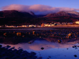 Newcastle Seafront and the Mourne Mountains at Dawn, Newcastle, Northern Ireland Photographie par Gareth McCormack
