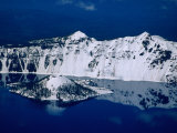 Crater Lake Caldera, Oregon, USA Photographie par Jim Wark