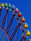 Ferris Wheel On Tokyo International Pier, Tokyo, Japan Lámina fotográfica por Chris Mellor Ferris Wheel On Tokyo International Pier, Tokyo, Japan Lámina fotográfica por Chris Mellor