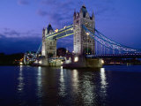 Tower Bridge and River Thames at Night, London, England Photographie par Richard I'Anson