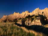 Badlands Loop Road and Rock Hills, Badlands National Park, South Dakota, USA Photographie par Stephen Saks