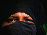 Portrait of a Muslim Woman in Traditional Bui-Bui, Lamu, Coast, Kenya Photographie par Ariadne Van Zandbergen