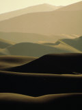Sand Dunes at Dusk, Sossusvlei, Namibia Photographie par David Wall