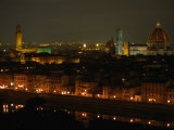 The Dome of Florence's Duomo and Its Landmark Torre d'Arnolfo at Night, Florence, Tuscany, Italy Fotografie-Druck von Doug McKinlay