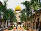 Sultan Mosque, Country's Largest Mosque, Built In 1825, Singapore Lámina fotográfica por Richard I'Anson