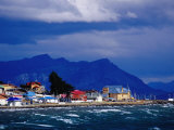 Shore of Seno Ultima Esperanza (Last Hope Sound), Patagonia, Puerto Natales, Chile Photographie par Richard I'Anson