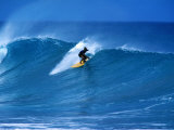 Surfer Riding Wave at Viringa O Tuki, Easter Island, Valparaiso, Chile Reprodukcja zdjęcia autor Paul Kennedy Surfer Riding Wave at Viringa O Tuki, Easter Island, Valparaiso, Chile Reprodukcja zdjęcia autor Paul Kennedy