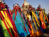 Native Dancers from Tlaxcala Performing Outside Basilica De Guadalupe, Mexico City, Mexico Fotografie-Druck von Rick Gerharter
