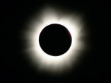 Total Eclipse of Sun with Corona of Sun Visible on June 21, Mozambique Photographie par Ariadne Van Zandbergen