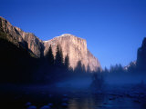 Peaks of El Capitan Above Valley, Yosemite National Park, USA Lámina fotográfica por Lee Foster