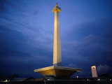National Monument (Monas), Merdeka Square, Jakarta, Indonesia Photographie par Glenn Beanland