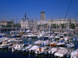 Boats Moored at Port Vell, Barcelona, Spain Photographie par Bill Wassman