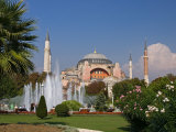 The Hagia Sophia Mosque, Istanbul, Turkey Fotografie-Druck von Joe Restuccia III