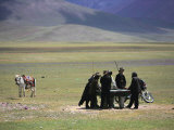Tibetan Men Play Pool Photographie