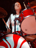 Meg White on Drums, the White Stripes Performing at the Carling Academy, Glasgow, April 2003 Fotoprint Meg White on Drums, the White Stripes Performing at the Carling Academy, Glasgow, April 2003 Fotoprint