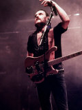 Motorhead in Concert Hammersmith Odeon Guitarist Hand Fingers in Air Guitar Microphone Lámina fotográfica Motorhead in Concert Hammersmith Odeon Guitarist Hand Fingers in Air Guitar Microphone Lámina fotográfica