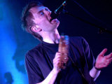 Radiohead in Concert at the Waterfront Hall, Belfast, Radiohead's Thom Yorke Performing, May 2003 Photographie