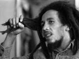 Bob Marley Jamaican Reggae Singer/Writer Talking Duing an Interview for the Daily Mirror Photographie