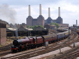 Princess Elizabeth Steam Train Steaming in to Victoria Station Photographic Print