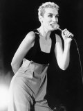 Eurythmics Star Annie Lennox in Concert at a Beachside Gig Lámina fotográfica
