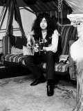 Jimmy Page Lead Guitarist with Led Zeppelin Then Aged 24 at His Home in Pangbourne Berkshire Fotografie-Druck