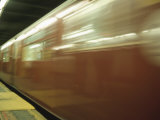 Slow Motion Subway Lámina fotográfica