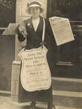 Selling the Suffragette and Advertising Christabel Pankhurst's Book Lámina fotográfica Selling the Suffragette and Advertising Christabel Pankhurst's Book Lámina fotográfica