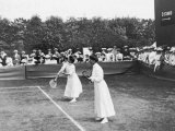 Ladies' Doubles Match at Wimbledon Reprodukcja zdjęcia Ladies' Doubles Match at Wimbledon Reprodukcja zdjęcia