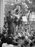 Attorney General Bobby Kennedy Speaking to Crowd in D.C. Posters par Warren K. Leffler