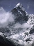 Cloud Cover Approaching Ama Dablam, Nepal Posters par Michael Brown
