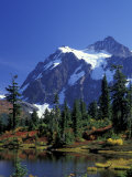 Mount Shuksan and Picture Lake, Heather Meadows, Washington, USA Photographie par Jamie & Judy Wild