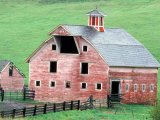 Historic Barn in Wallowa County, Oregon, USA Photographie par William Sutton