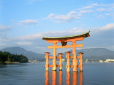 Torii of Itsukushima, Miyajima, Japan Photographie