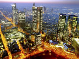The Frankfurt, Germany, Skyline is Seen at Sunset Impressão fotográfica The Frankfurt, Germany, Skyline is Seen at Sunset Impressão fotográfica