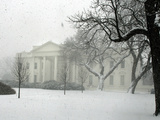 Heavy Snow Falls at the White House Photographic Print