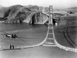 Workers Complete the Catwalks for the Golden Gate Bridge Photographie