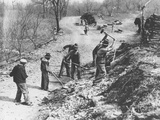Works Progress Administration (Wpa) Workers Build a New Farm-To-Market Road Photographie