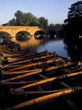 Clopton Bridge on River Avon, Stratford-on-Avon, England Lámina fotográfica por Nik Wheeler