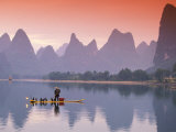 Cormorant Fisherman on Li River, China Photographie par Walter Bibikow