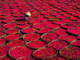 Candy Drying in Baskets, Vietnam Fotografisk tryk af Keren Su Candy Drying in Baskets, Vietnam Fotografisk tryk af Keren Su