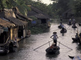 Row Boat on the Mekong Delta, Vietnam Photographie par Keren Su