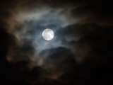 Full Moon and Passing Clouds at Night Photographie par Adam Jones