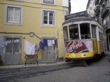 Cable Car in Narrow Streets, Lisbon, Portugal Lámina fotográfica por Michele Molinari Cable Car in Narrow Streets, Lisbon, Portugal Lámina fotográfica por Michele Molinari